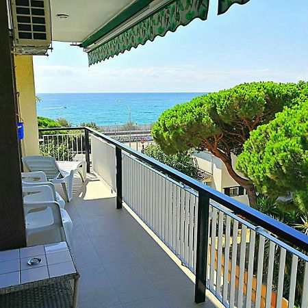 Apartment Llavaneres II Сан-Андрес-де-Льєванерас Екстер'єр фото